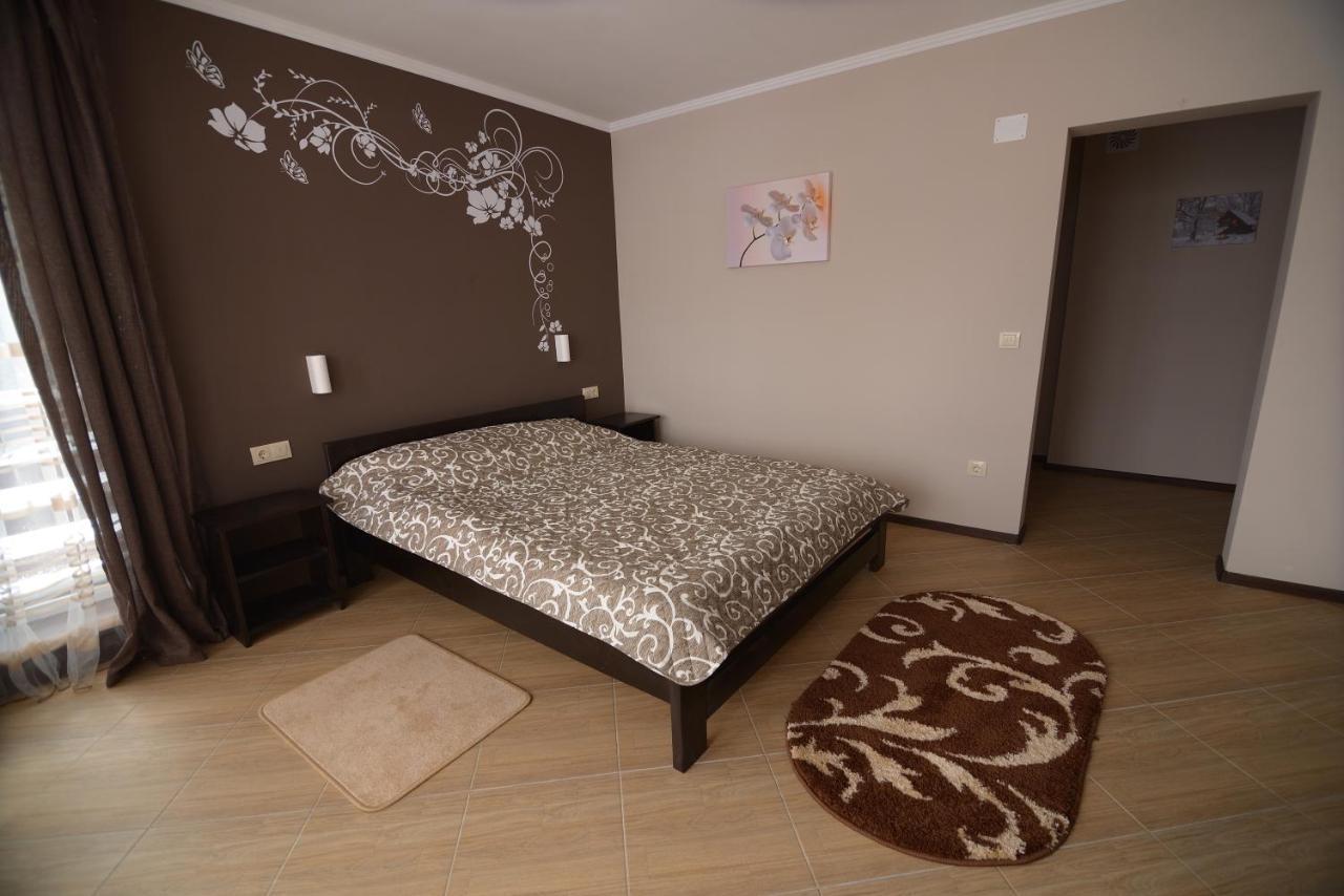 Ozone Minihotel Яблуниця Екстериор снимка